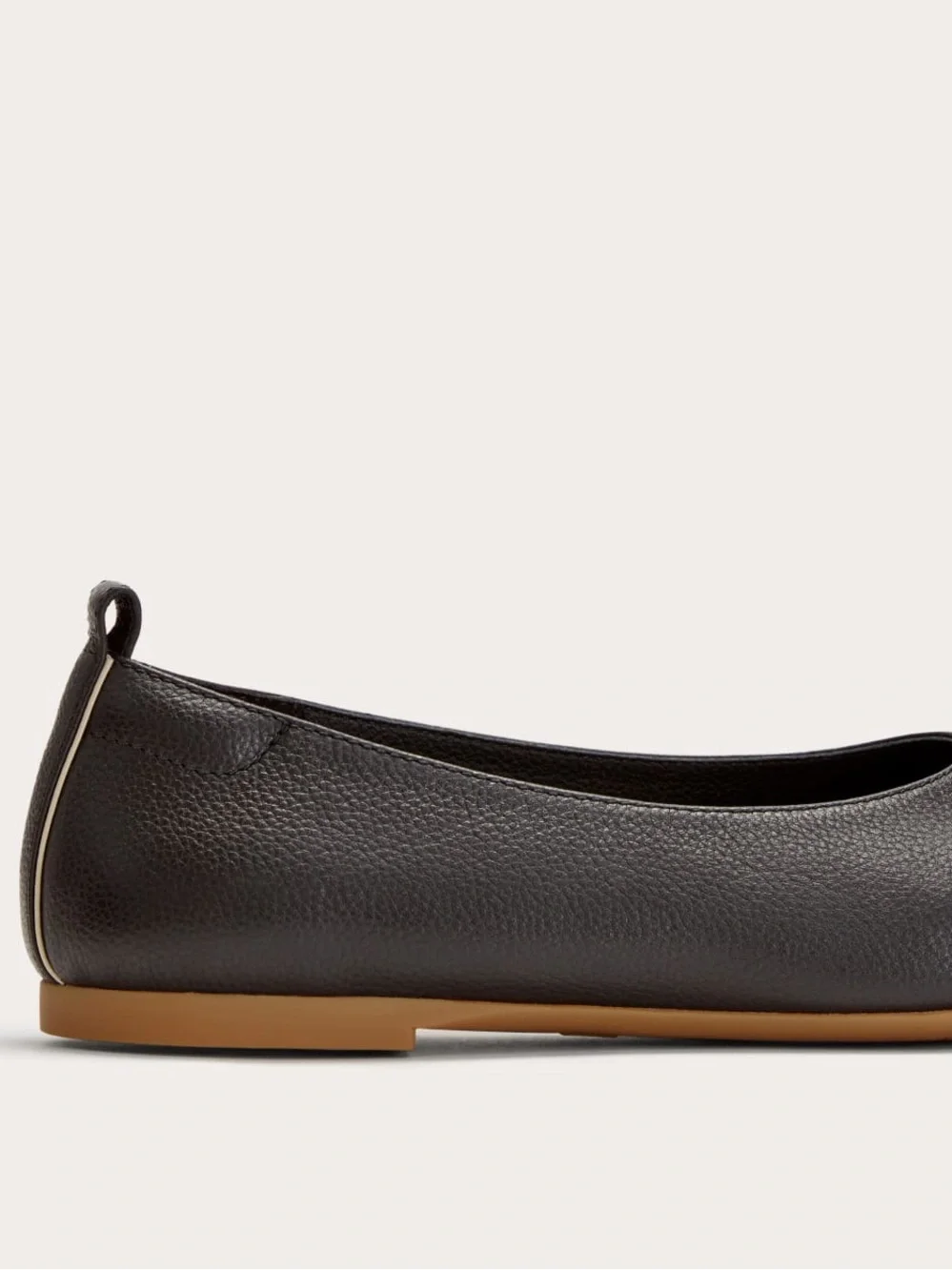 Everlane Day Glove Flat Black Leather Ballet Slip On Size 7.5 NWOB Chic - Picture 5 of 9